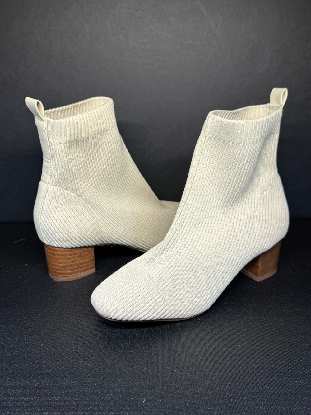 Joie Neely Ivory Knit Sock Ankle Boots Block Heel Booties Size 7